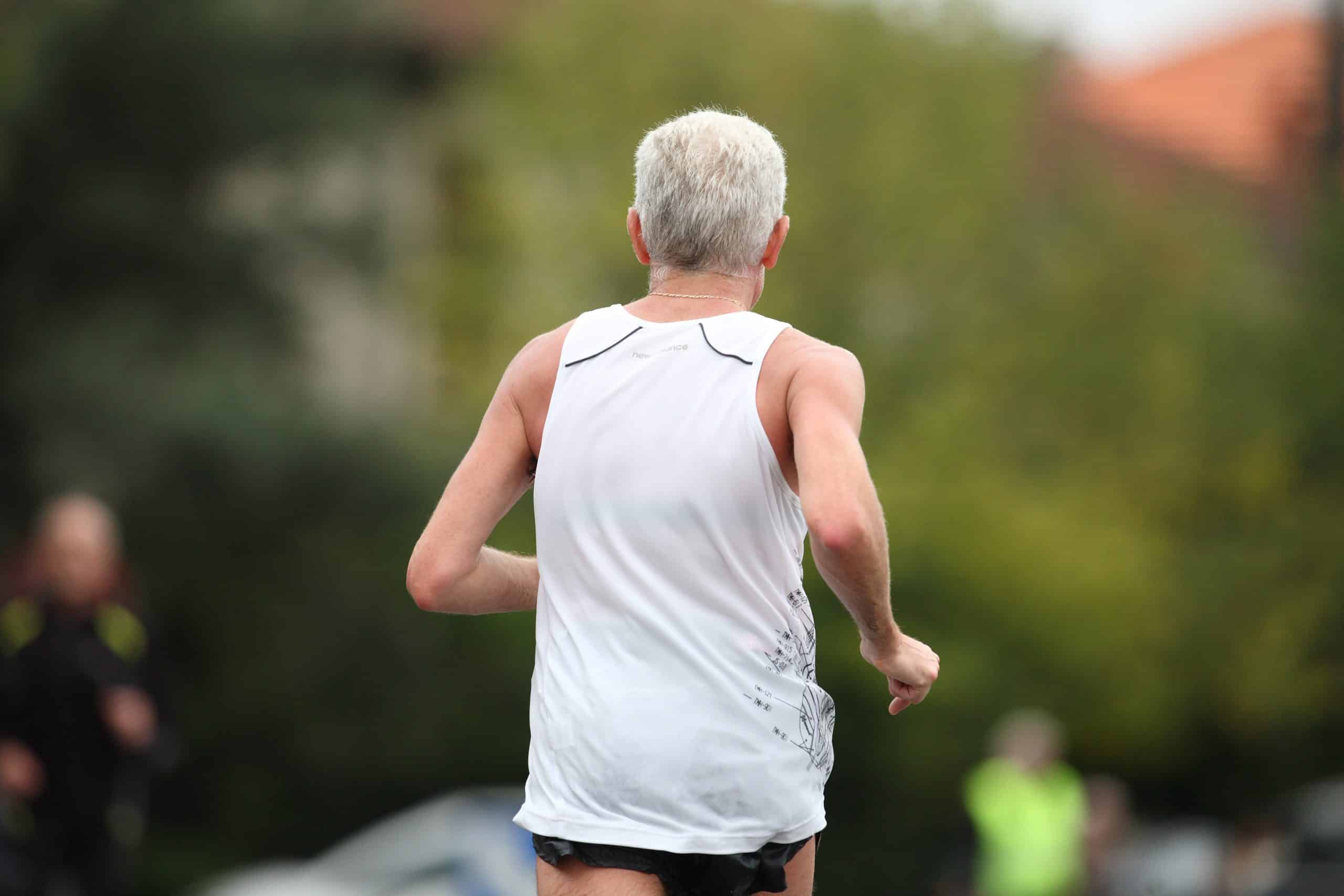 Przewodnik po wznowieniu biegania w starszym wieku