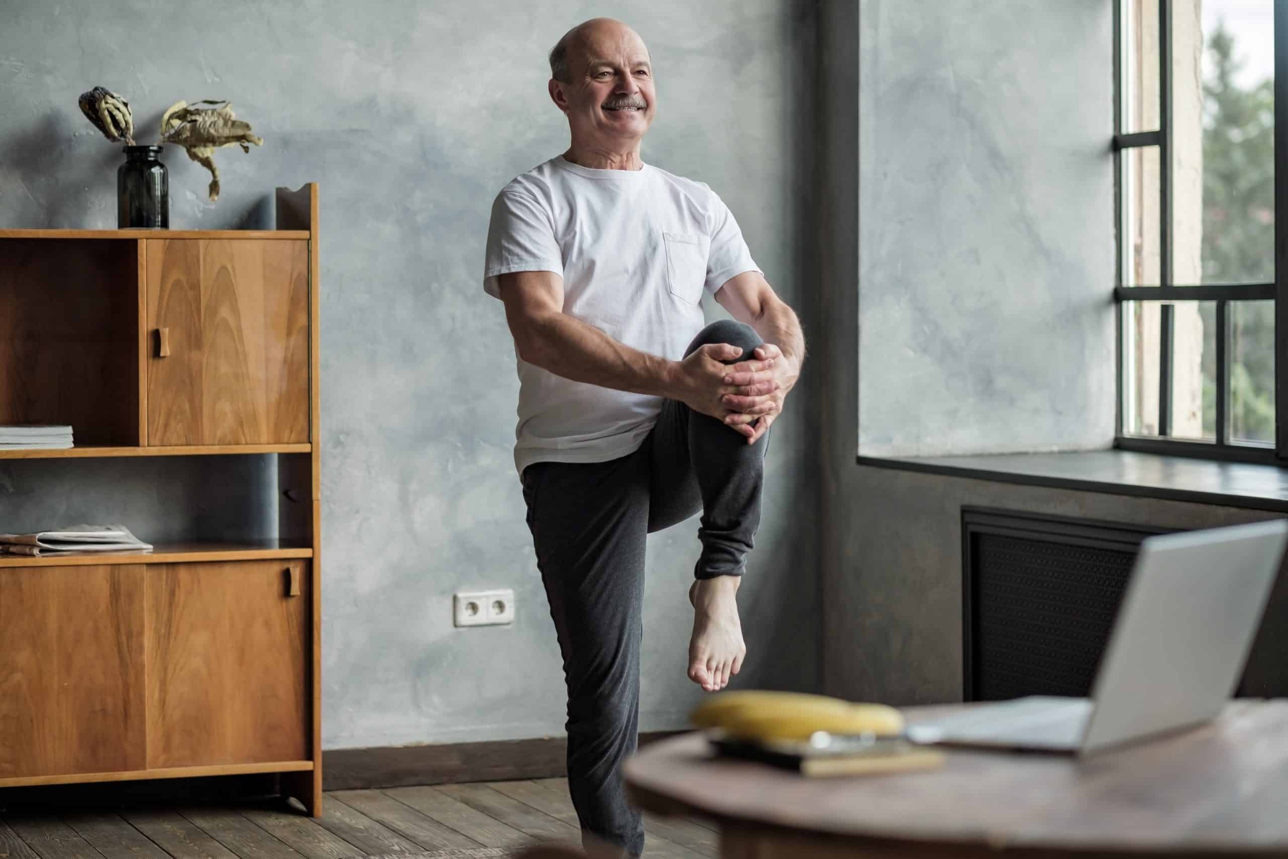 codzienne działania mające na celu zapobieganie upadkom.