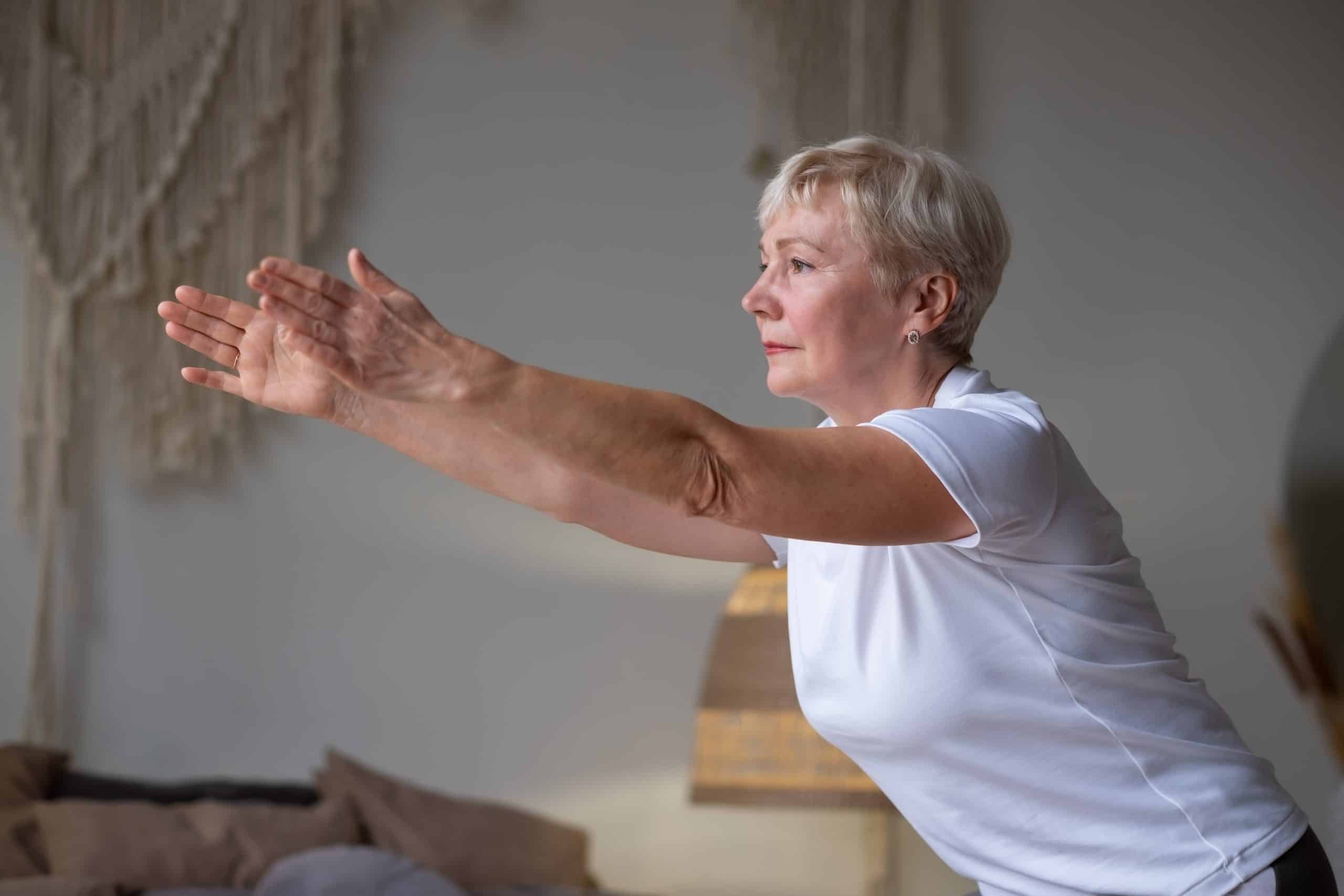 ćwiczenia jogi w domu